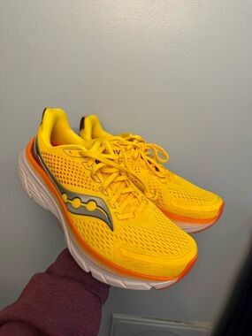 Saucony Men’s Guide 17